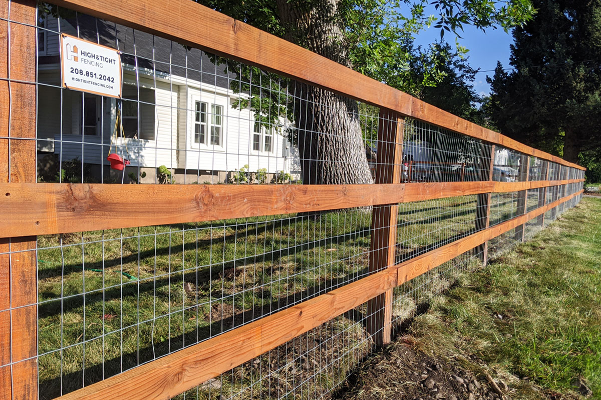 Commercial Farm & Ranch Fence Installations